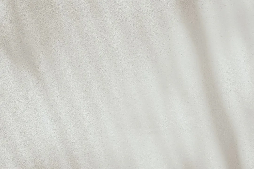 昆明制药实验室废气处理技术对比：活性炭吸附与催化燃烧的适用场景